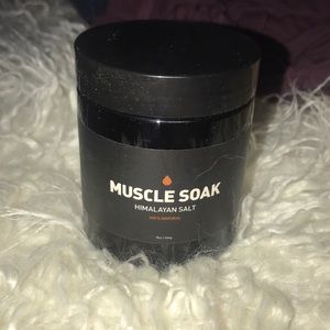 Himalayan salt, muscle soak.
